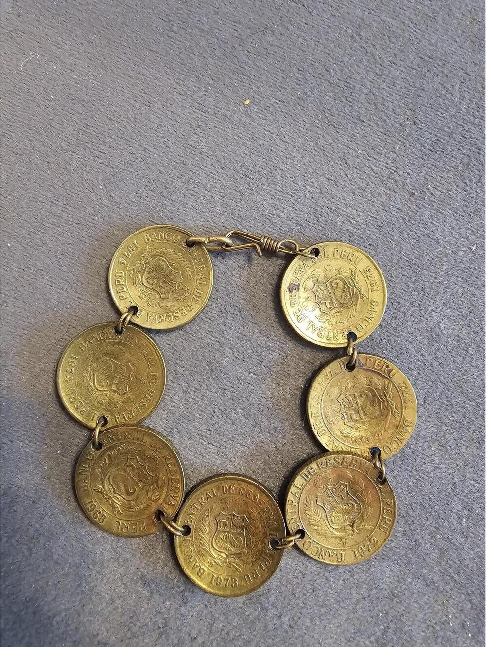 Vintage Peruvian Coin Bracelet - Picture 2 of 2